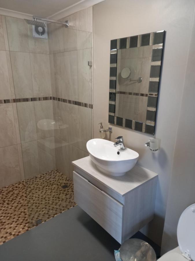 Mussel Beach Holiday Lets Apartment Кейптаун Екстериор снимка