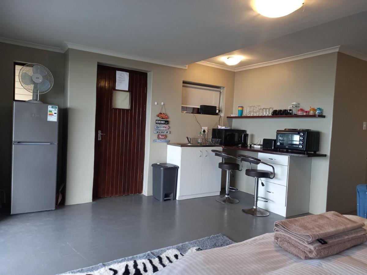 Mussel Beach Holiday Lets Apartment Кейптаун Екстериор снимка